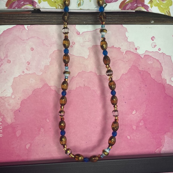 Gold, blue, copper etc necklace and earring set - Picture 2 of 2